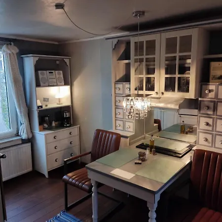 Apartmán Gartenstrasse 33 *